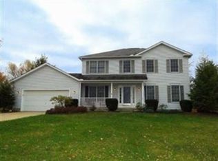 1023 Countryside Dr, Medina, OH