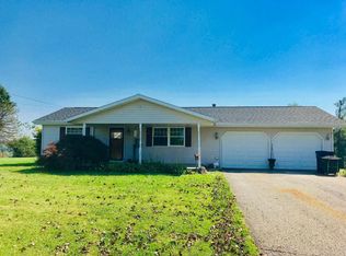 4240 Boggs Rd, Zanesville, OH 43701