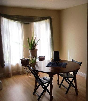 5th image of 533 Cove Beach Ave