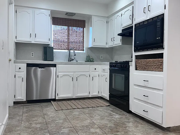 6515 N Orchard St — Photo 6