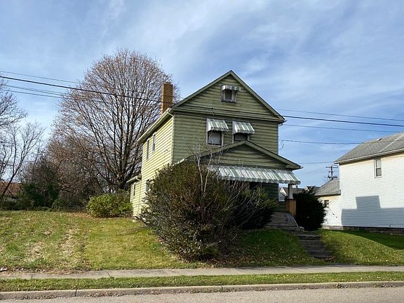 3rd image of 418 Steel St