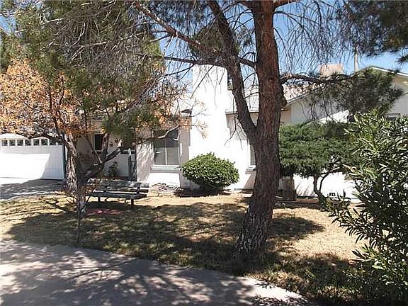 3rd image of 7547 N Loop Dr