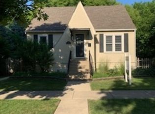 3717 Cleveland Ave, Brookfield, IL 60513