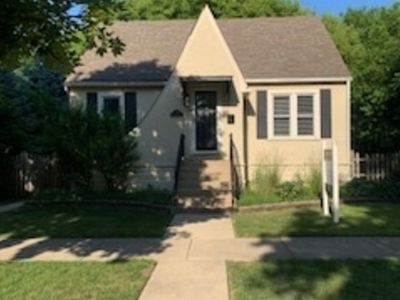 3717 Cleveland Ave, Brookfield, IL, 60513