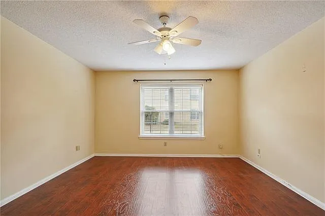 2716 Whitney Pl #425 — Photo 14