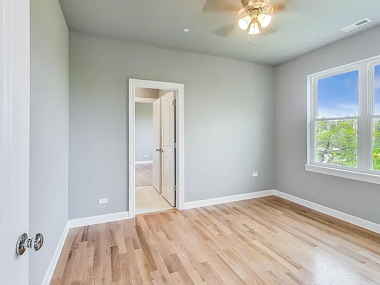 6204 S Kimbark Ave #3E — Photo 30