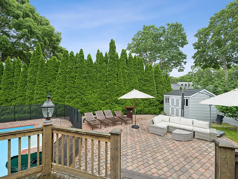 41 Homewood Dr — Photo 15