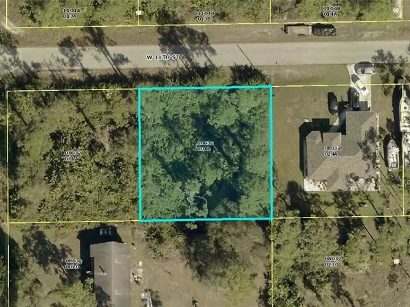 305 W 11th St, Lehigh Acres, FL 33972