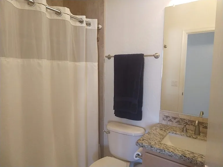 1706 E Arroyo Seco — Photo 6