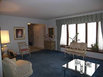 5th image of 28315 Shenandoah Dr