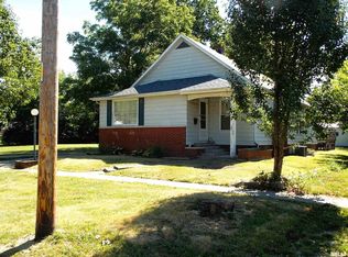 629 S Maple St, Centralia, IL 62801