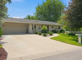 7529 Immanuel Ave S, Cottage Grove, MN 55016