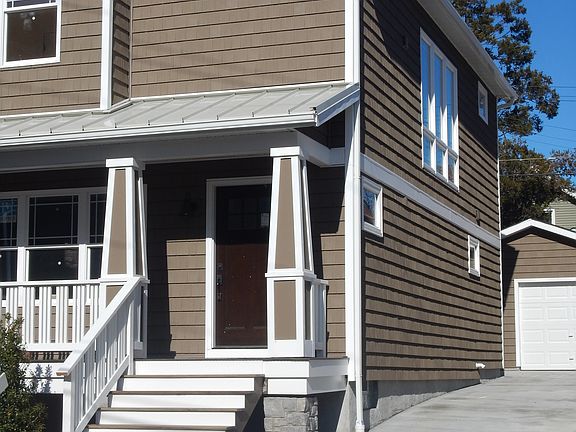 2nd image of 1427 Scenic St