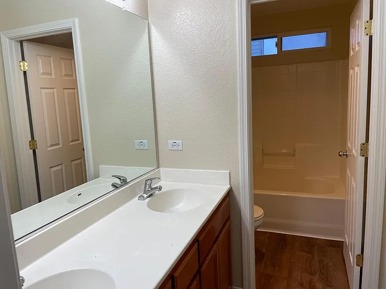 full bath