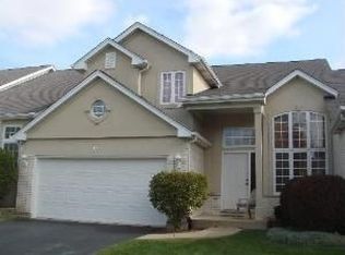 645 Meadowdale Dr, Romeoville, IL 60446