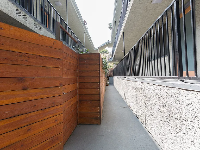 6208 Arroyo Glen St #15 — Photo 14