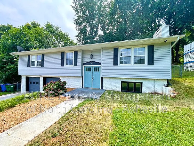 68 Wake Robin Way