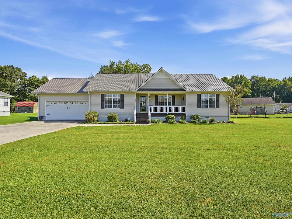 1st image of 286 Land Cir