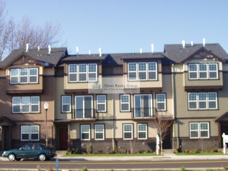 1st image of 3173 SE Brookwood Ave