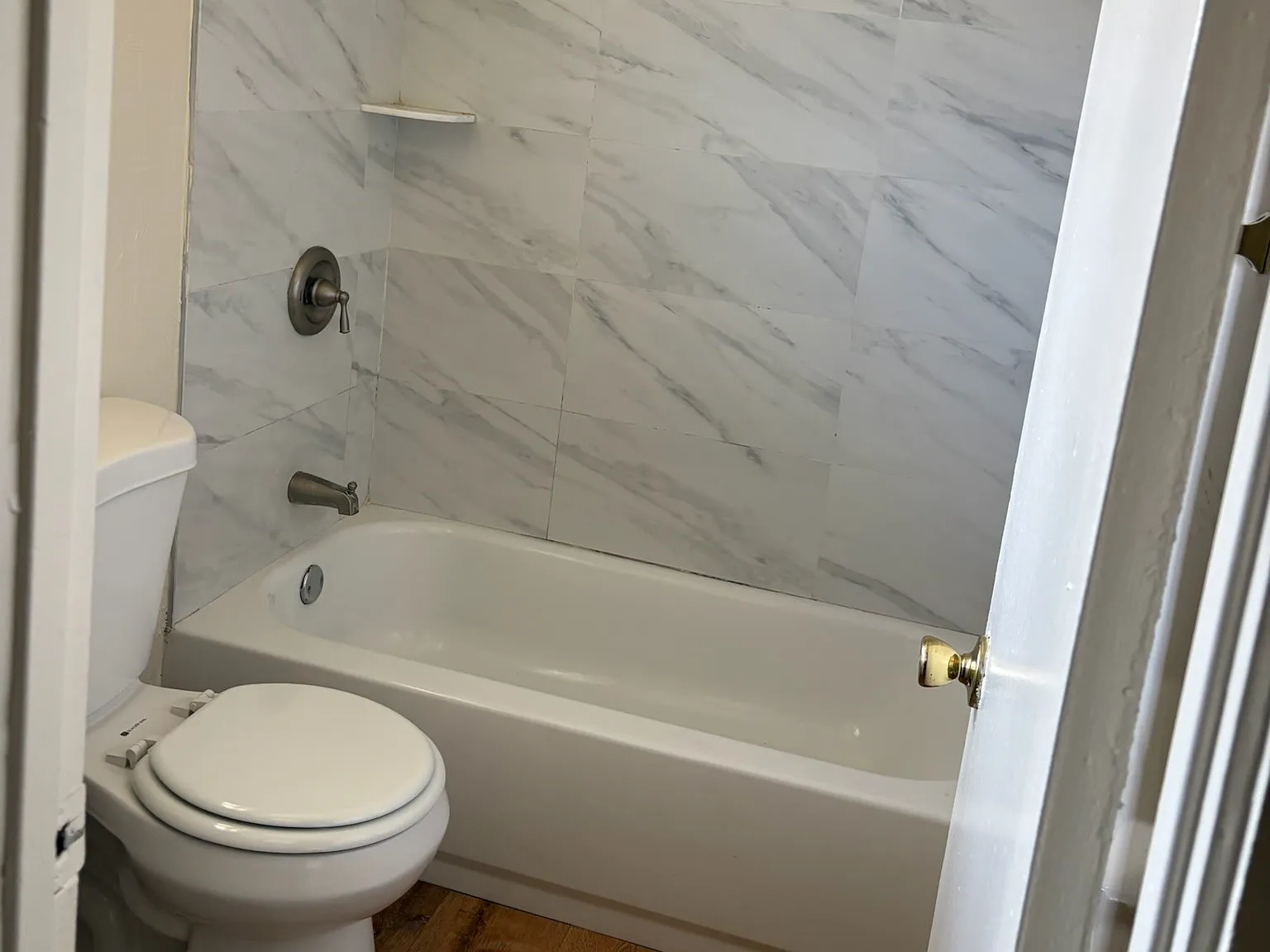 1 bed, $1,600 — Photo 4