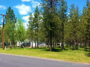 17484 Grebe Rd, Bend, OR 97707