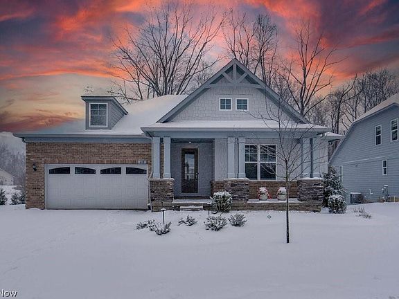 2nd image of 418 Crystal Lake Dr N