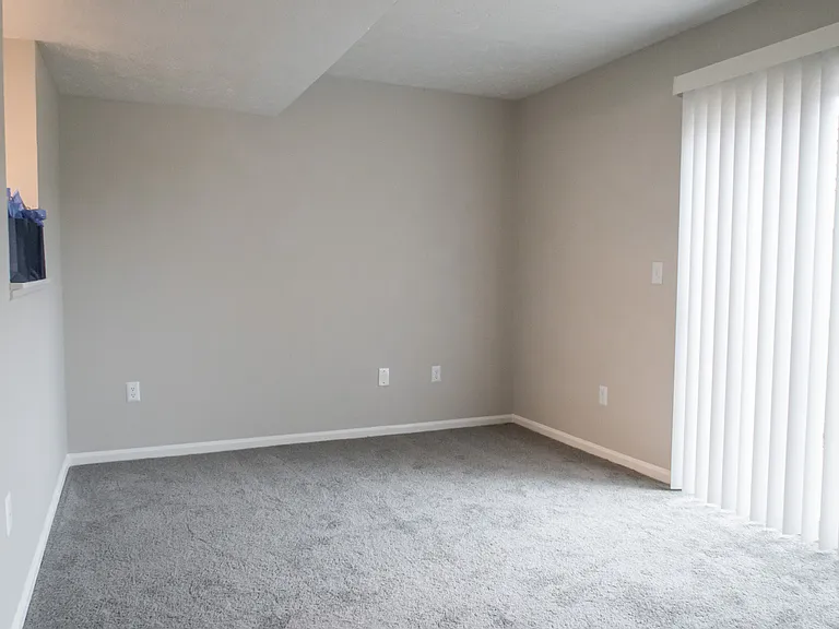 1100 E Ohio St — Photo 11