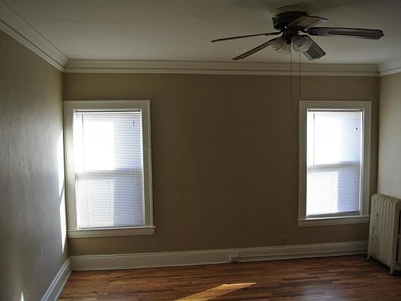 3rd image of 1388 Hall Ave APT 7