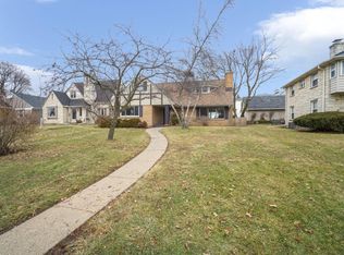 2020 Menomonee River PARKWAY, Wauwatosa, WI 53226