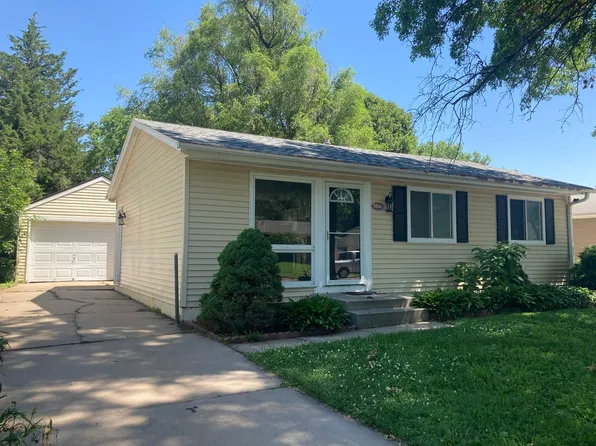 5044 Martin St, Lincoln, NE 68504