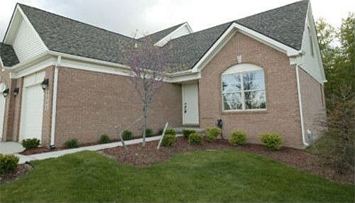 1st image of 8652 Ironwood Dr