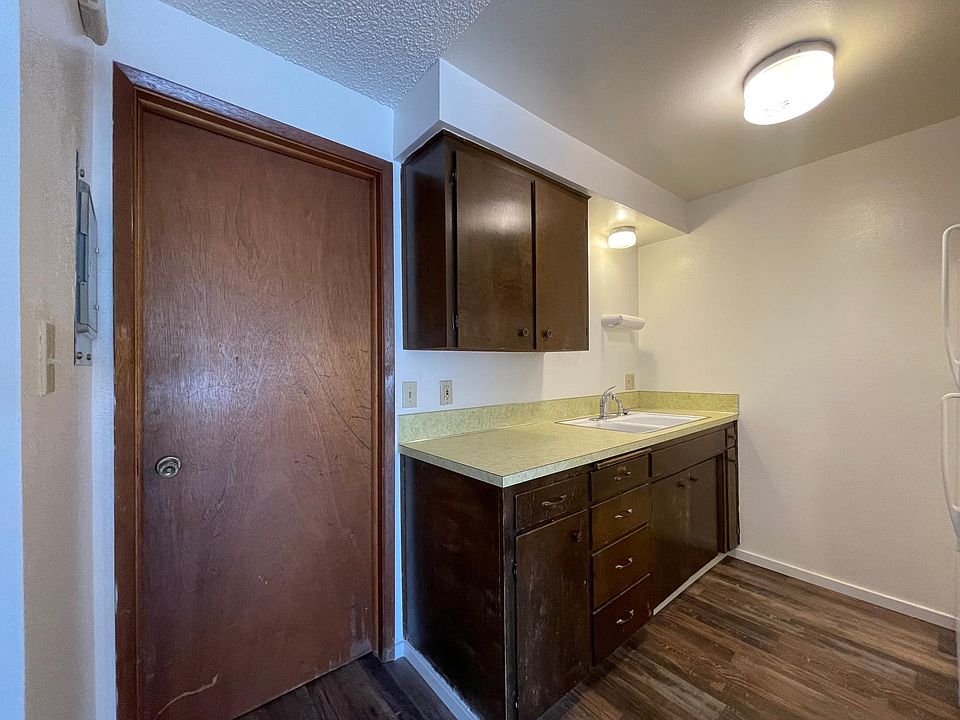 1st image of 519 N Walker St #4