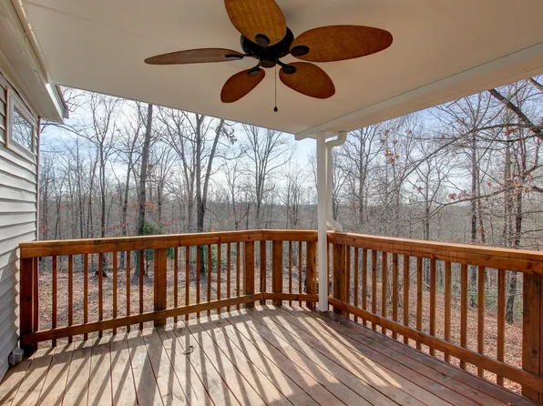 4358 Tarsus Rd, Palmyra, TN 37142