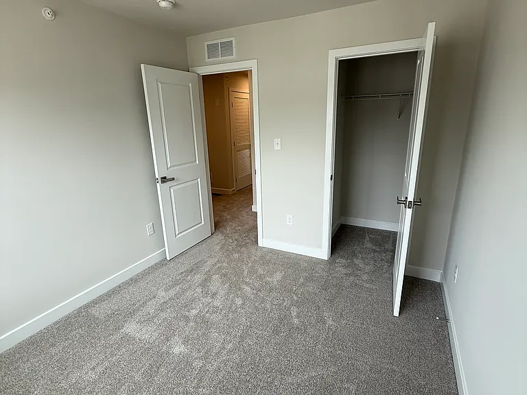 11 Foxwood Dr — Photo 30