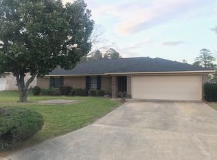 201 Kimberly Ln, Longview, TX 75604