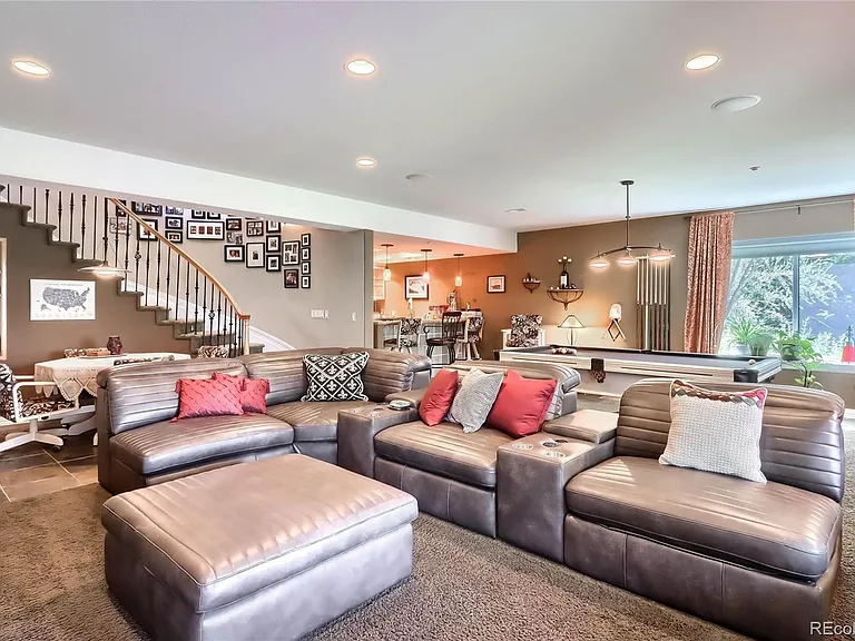 735 Evening Star Ct — Photo 27