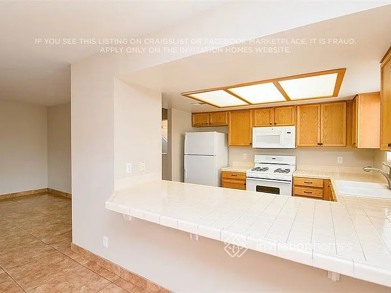 1628 Sun Canyon Ct — Photo 6