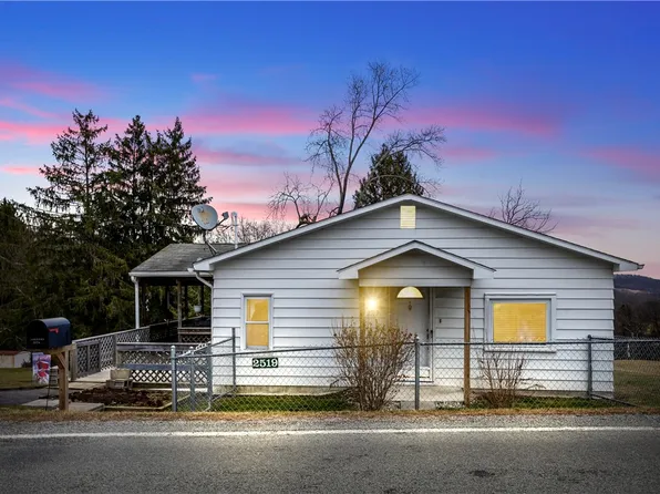 2519 Butler Logan Rd, Tarentum, PA 15084