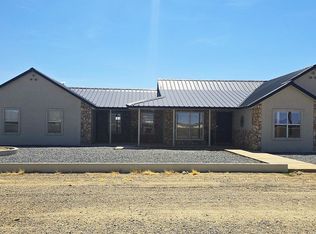 177 E Roper Rd, Willcox, AZ 85643