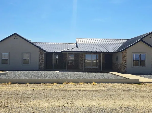 177 E Roper Rd, Willcox, AZ 85643