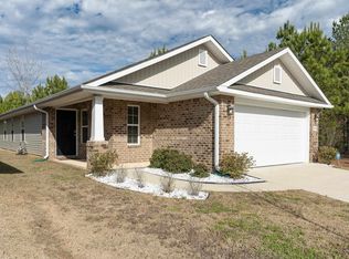 347 Village Dr, Calera, AL 35040