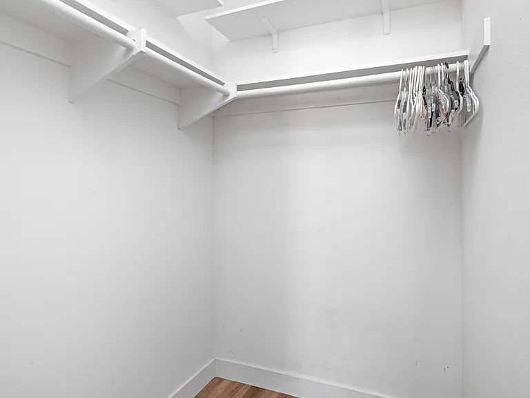 2514 Clairemont Dr #205 — Photo 13