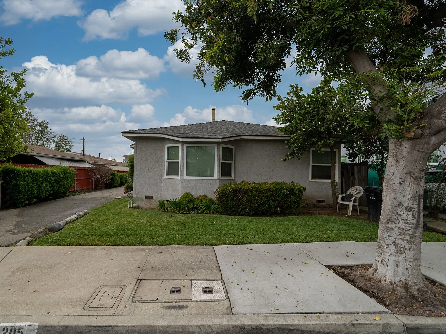 205Mayf — Photo 3
