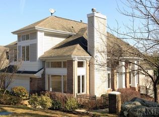 15 Longledge Dr, Port Chester, NY 10573