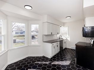 1439 57th St, Des Moines, IA 50311