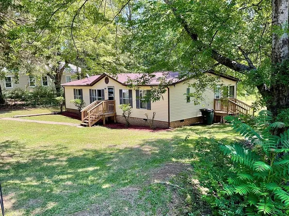 151 Buffalo Rd, Clarksville, VA 23927