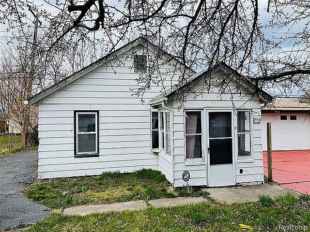 1st image of 2170 College Ave