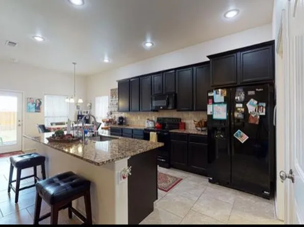 1404 Wrangler Ln, Midland, TX 79705