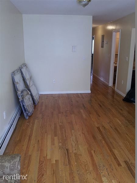 325 Fenimore St (2FL) B