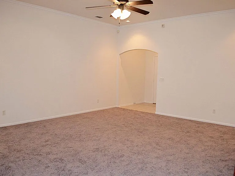 4902 Slate Ct — Photo 7
